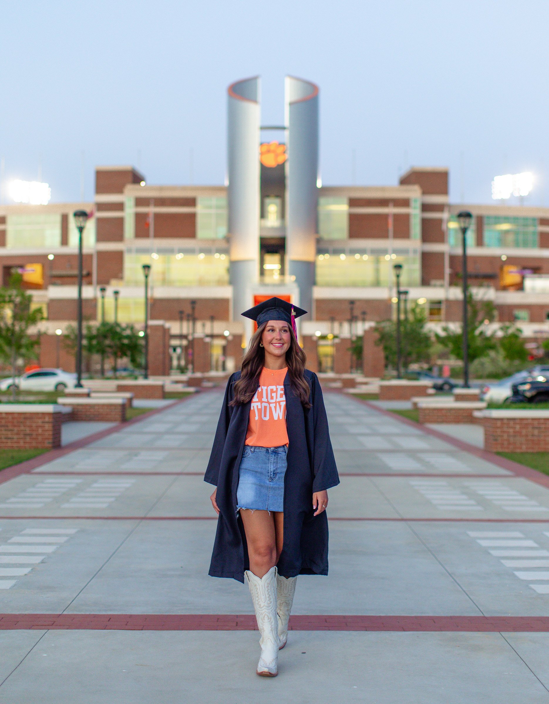 Lauren-CLEMSON UNIVERSITY Senior PHOTOS 2026