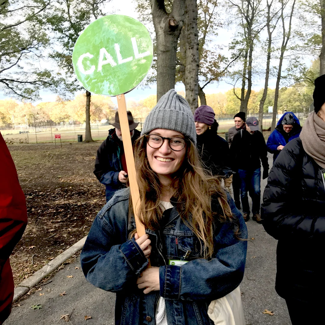 Fall 2017 Intern Erin O'Flynn helps guide participants at a WALK in Van Cortlandt Park.