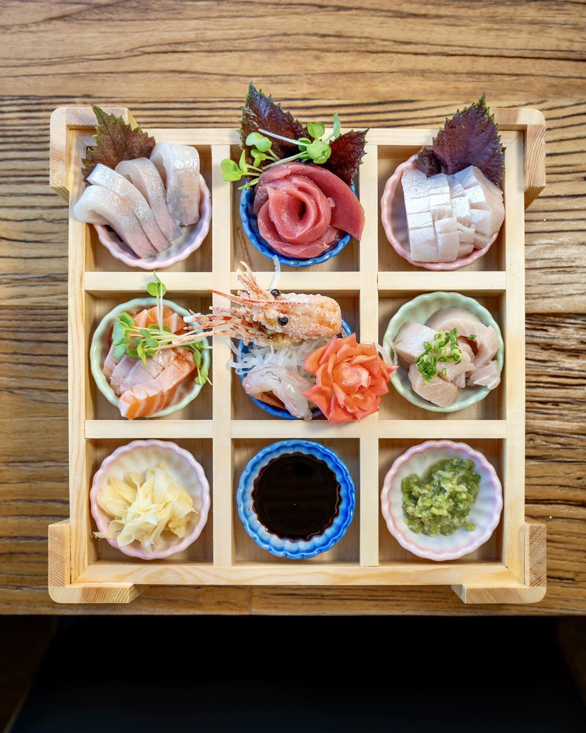 If you love sashimi as much as we do, treat yourself to our signature Mystery Box 🐟Showcasing a chef&rsquo;s pick of some of our best fish, it&rsquo;s a great selection to enjoy with an ice-cold beer today and thru this weekend☀️

Weekend Hours:
 Fr
