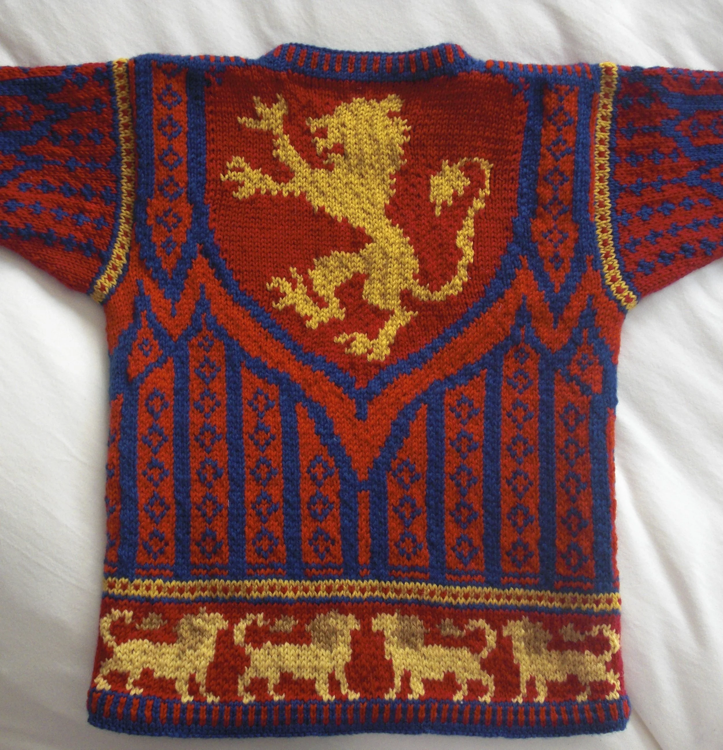 Knitting Pattern: Lion Shield Five Years