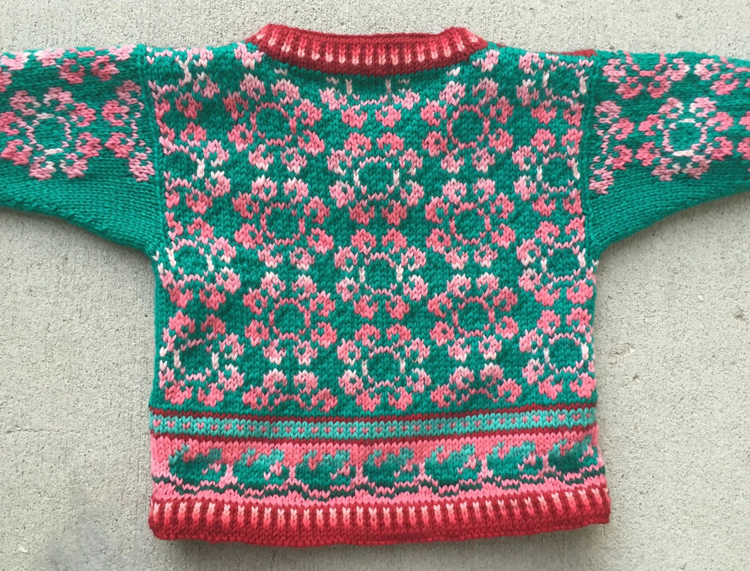 Knitting Pattern: Round Flowers One Years