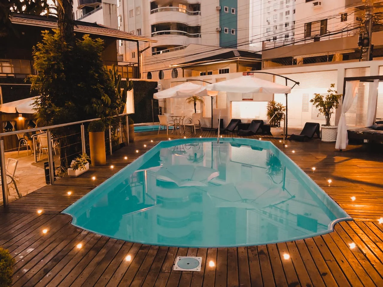 Piscinas — Hotel Rieger | Balneário Camboriú