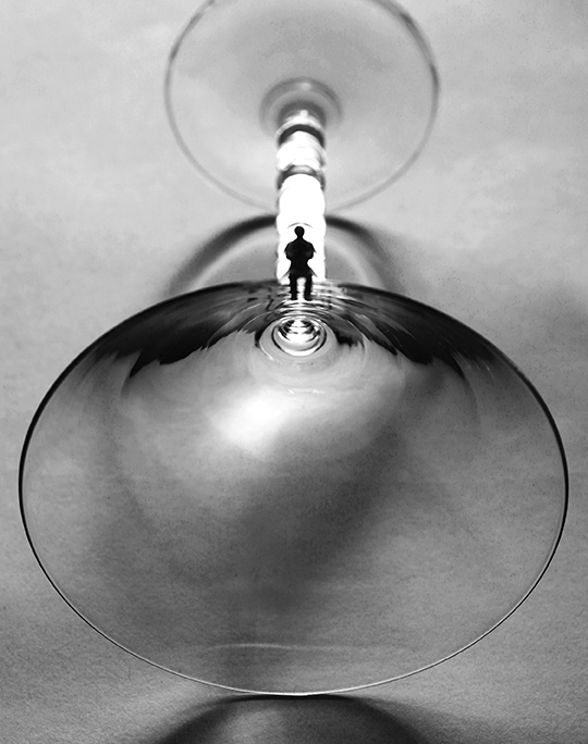 Matini glass B&W_72.jpg