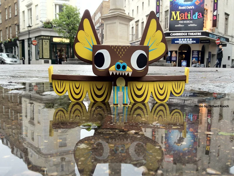 Hermees vinyl toy