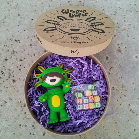 Jenn and Tony Bot DCON 2013 Exclusive