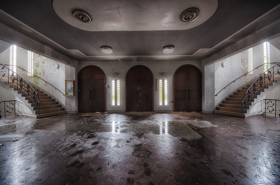 Abandoned synagogue, The Ark. urbex