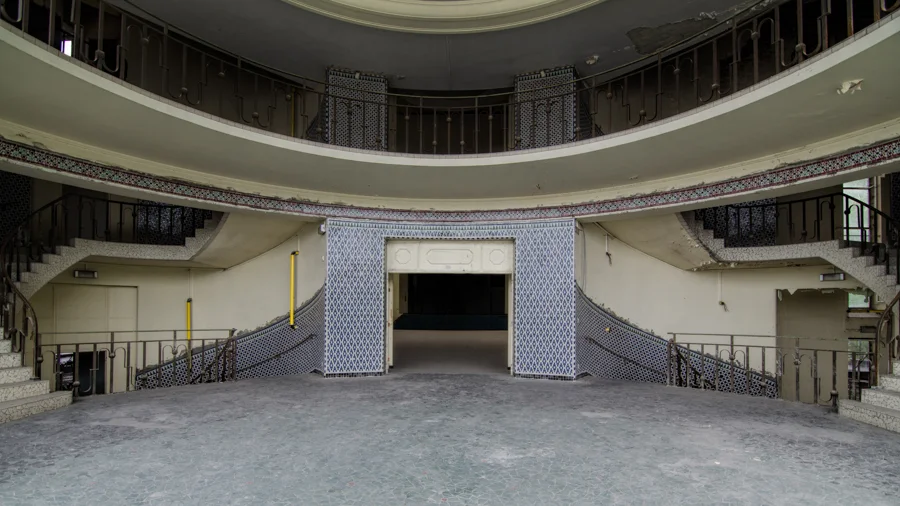 Piscine Mosque: Second floor