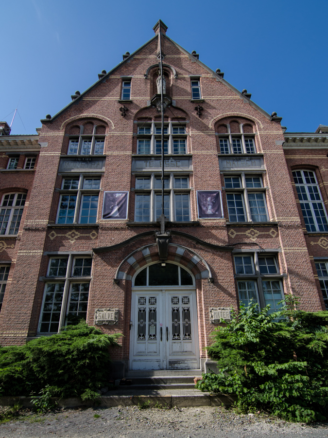 Salve Mater. Abandoned hospital :urbex