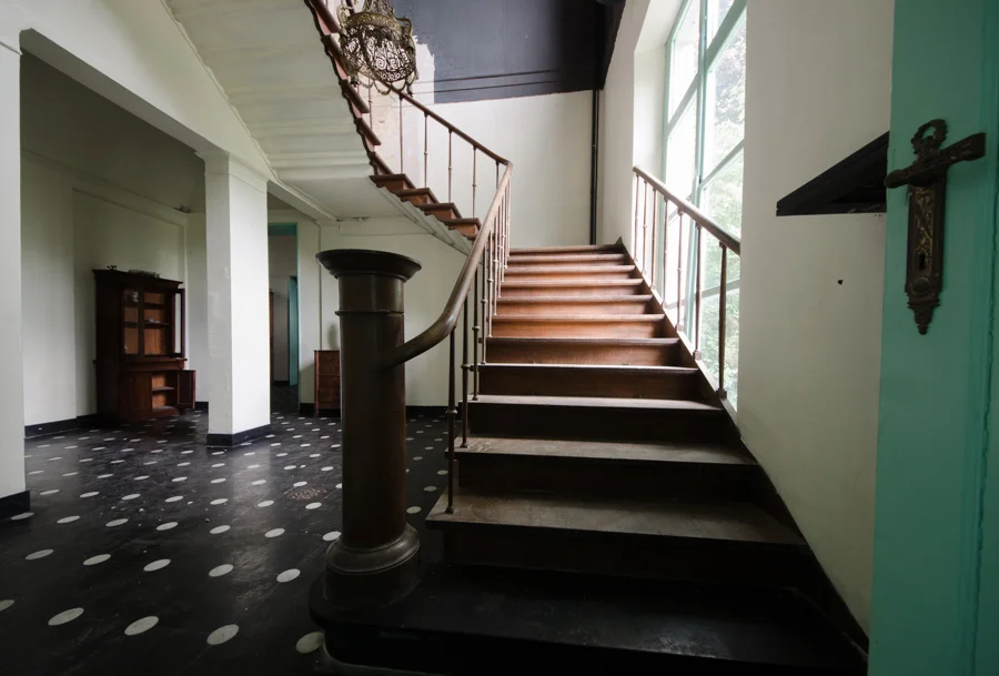 Chateau De La Chapelle urbex