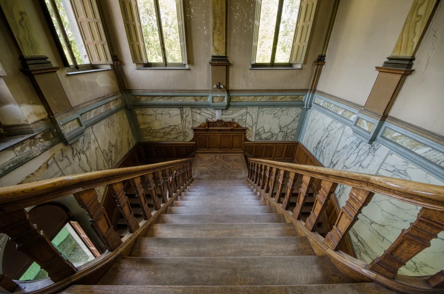 Chateau JM Abandoned chateau urbex
