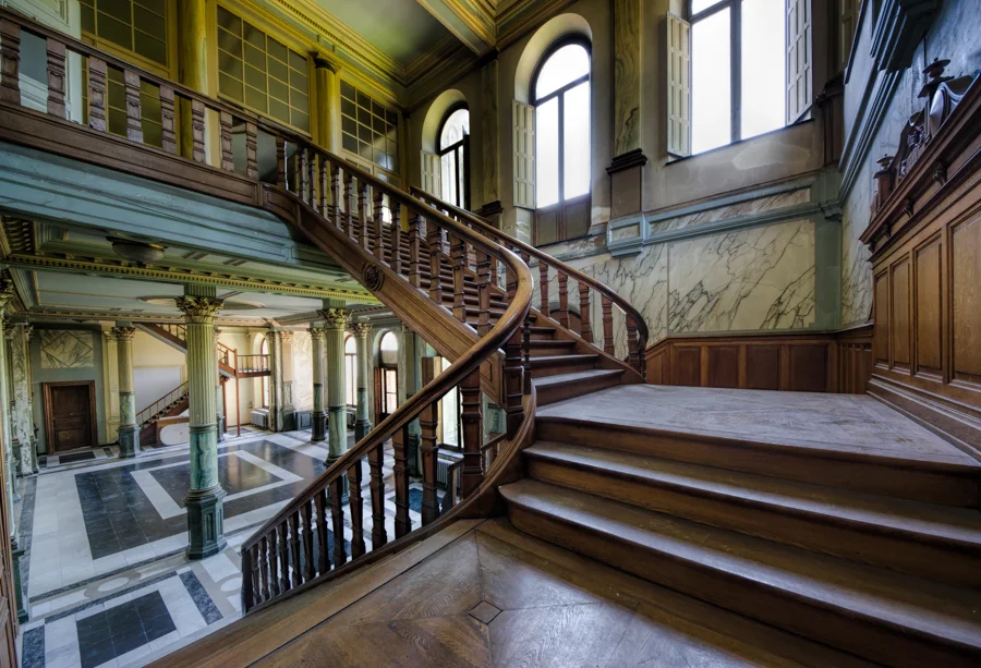 Chateau JM. Abandoned Belgium