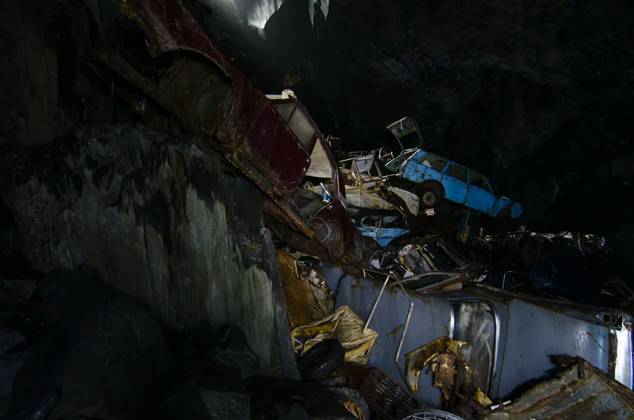 Amazing Car Graveyard UK