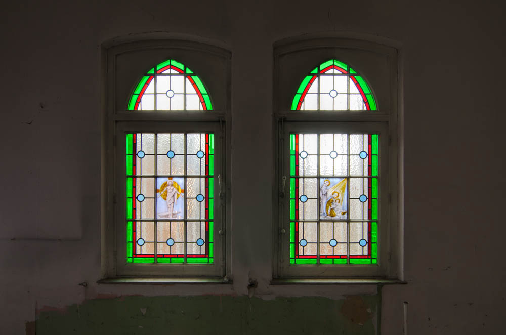 Monastere Antionette aka Carmel De La Reparation: Abandoned Monastery urbex