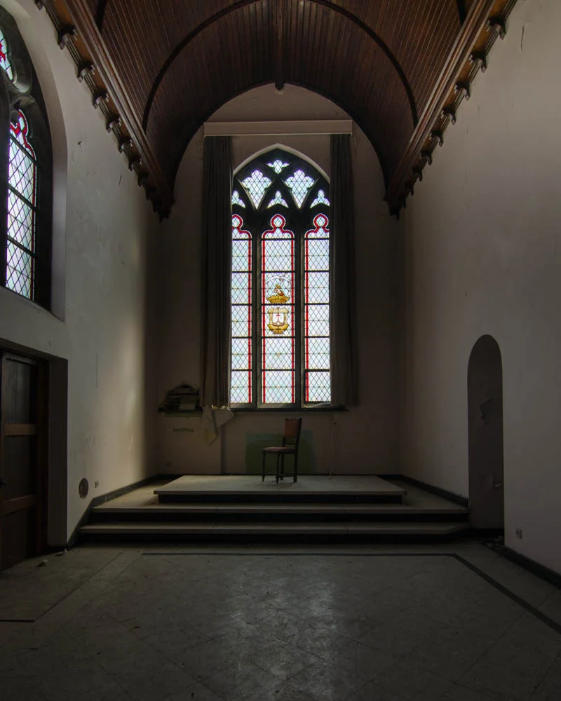 Urbex: Carmel De La Reparation Chapel