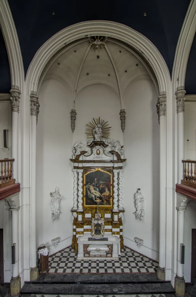Holy Nurse Urbex Abandoned hospital chapel