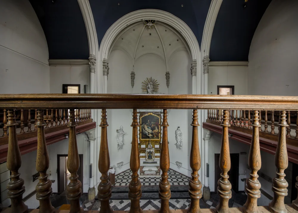 Holy Nurse Urbex Abandoned hospital chapel