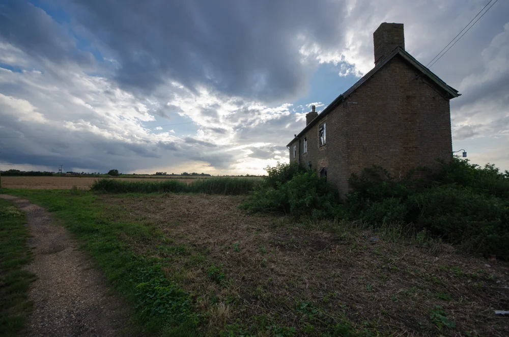 Fens Farm abandoned. Abandoned Farmhouse