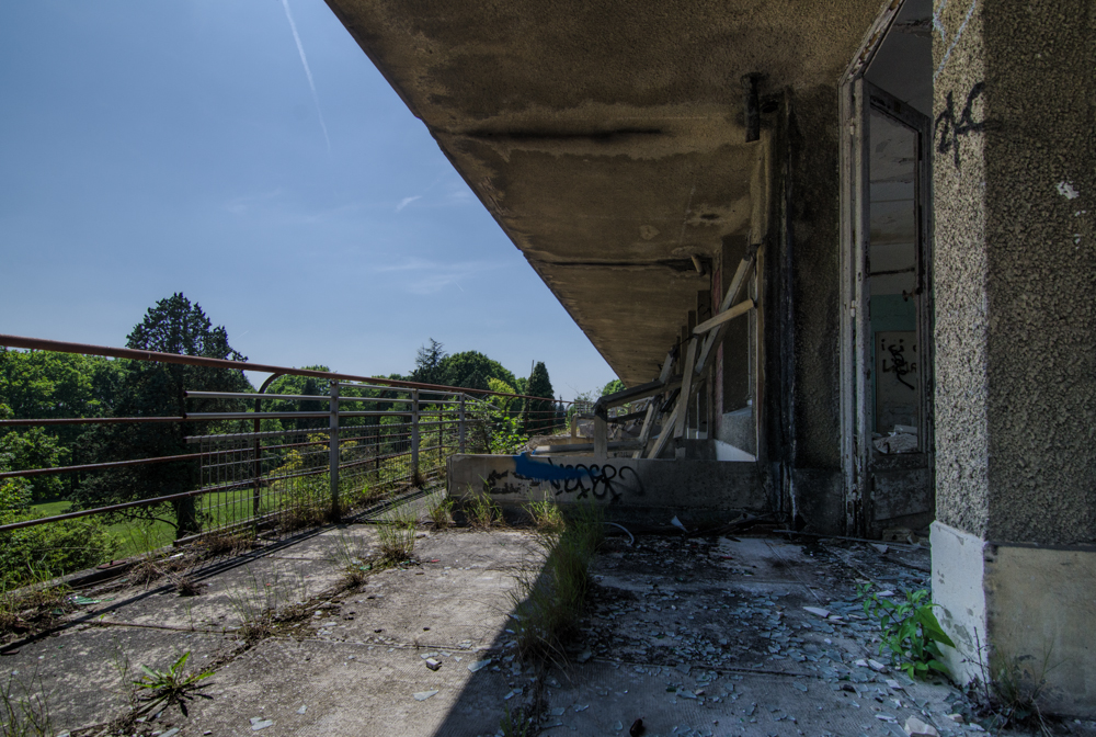 CMP_7855-Edit-Edit.jpg