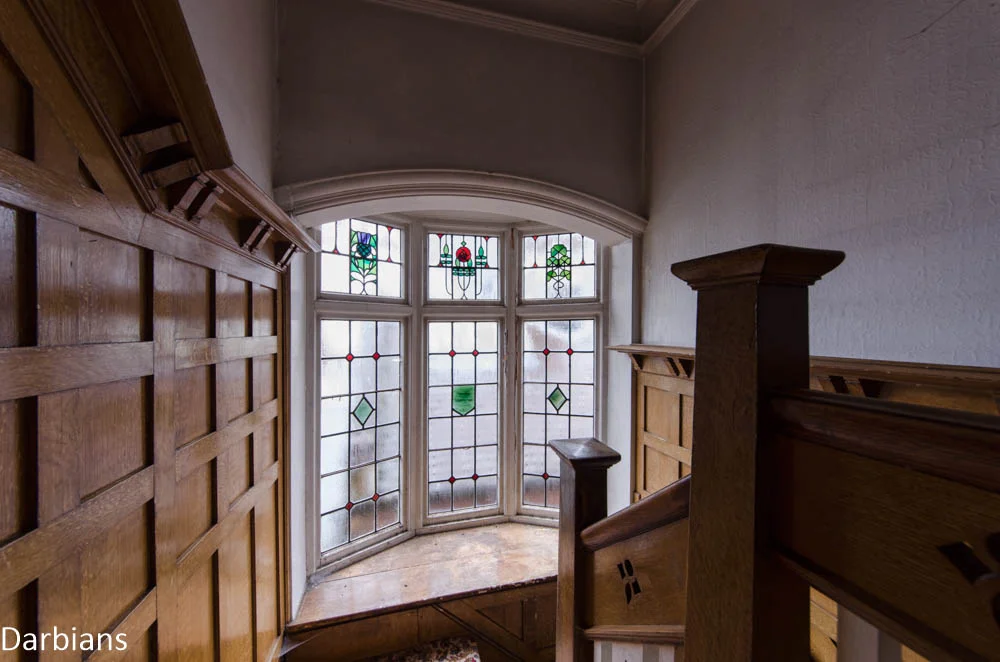 Urbex: Mail Manor Abandoned house in Birmingham