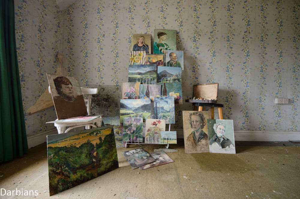 Artists Guest house. Abandoned Cottage