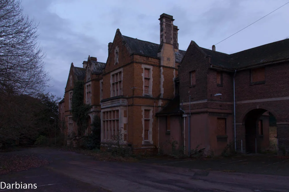 Abandoned: War Memorial Hospital