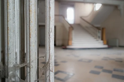 Hotel Thermal Stairs
