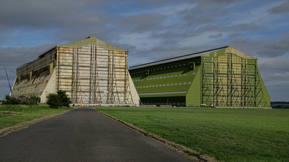 Access denied at these sheds just outside Bedford. You don't realise the size of them until you are standing next to them. The one on the right is a film studio where many blockbuster movies have been made. The one on the left is now undergoing renovations.