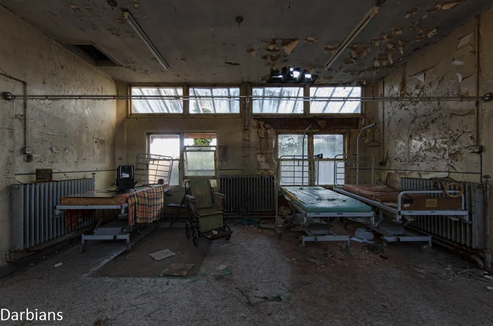CMP_9606-Edit.jpg