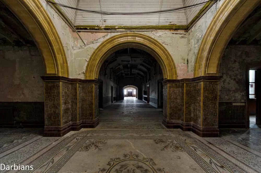 High Royds Hospital