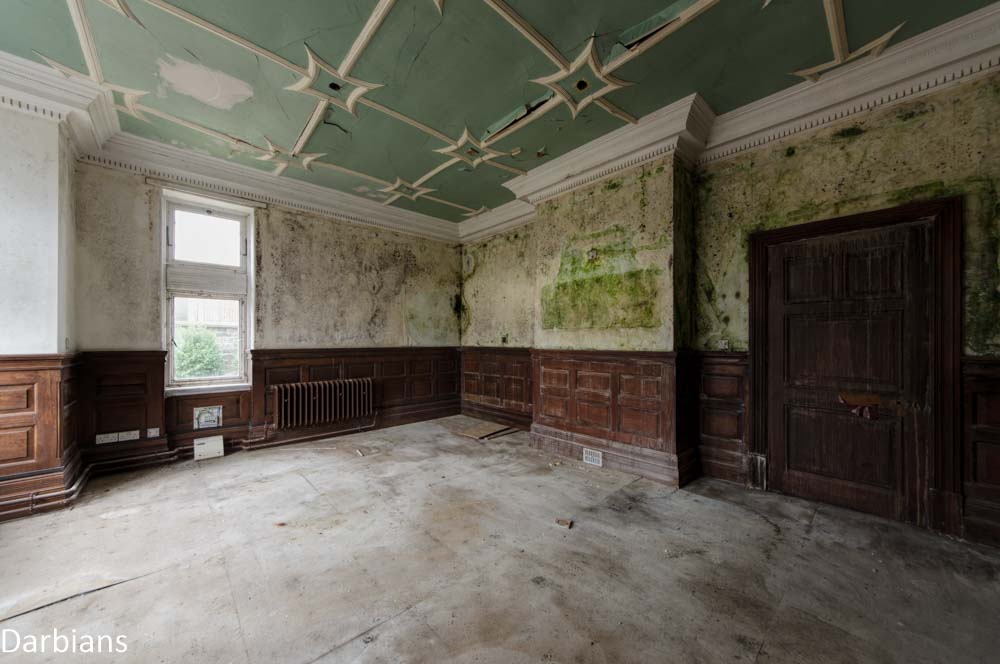 High Royds Hospital