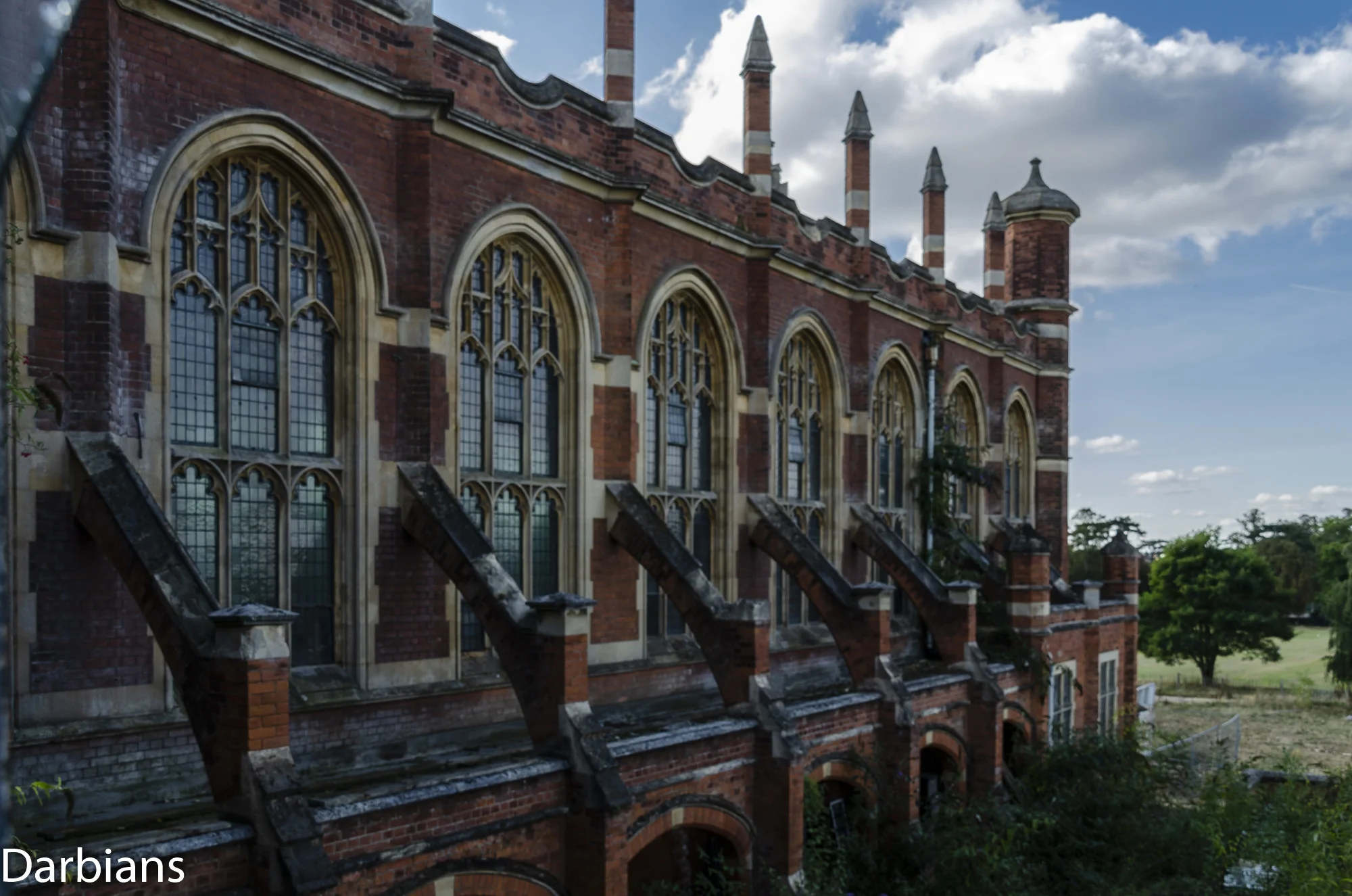 The other side of the main hall.