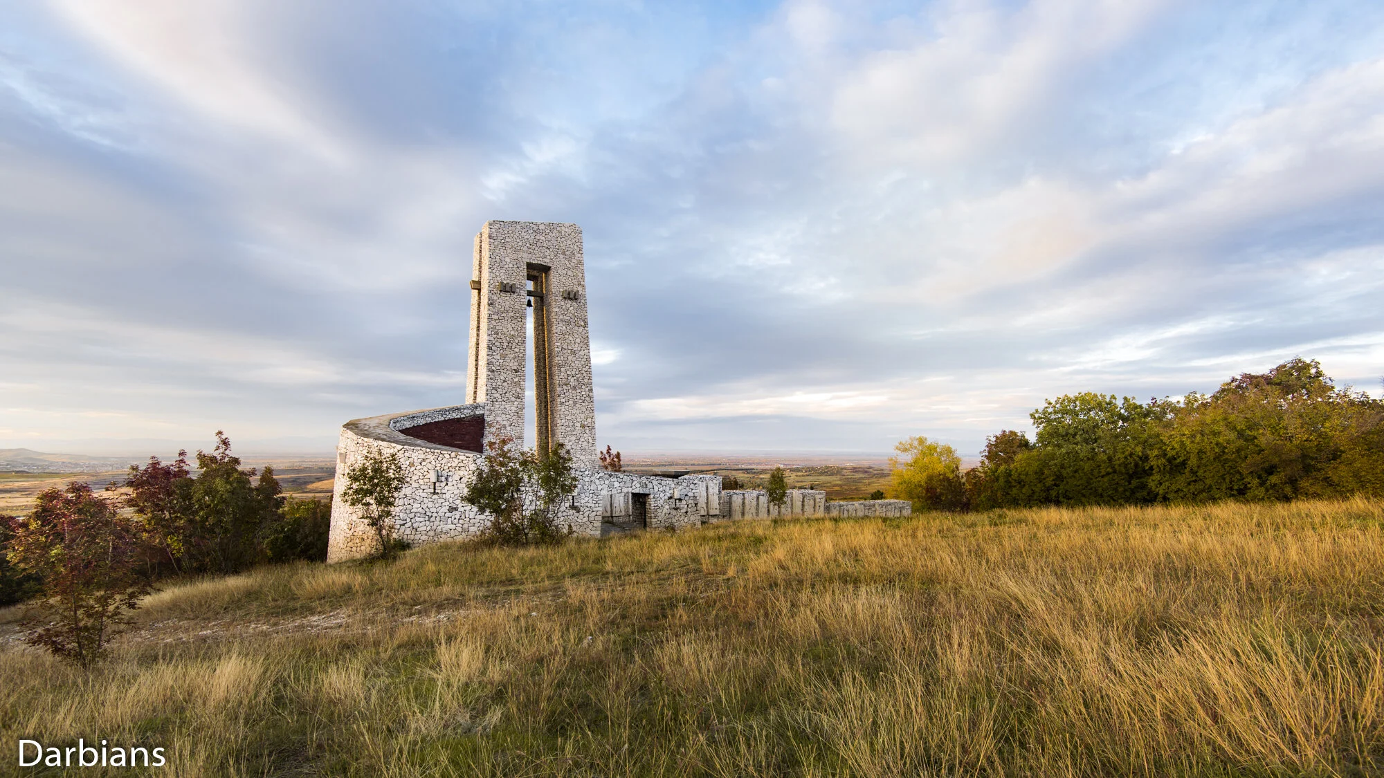 Monument Of The Three Generations: The view across the plains.