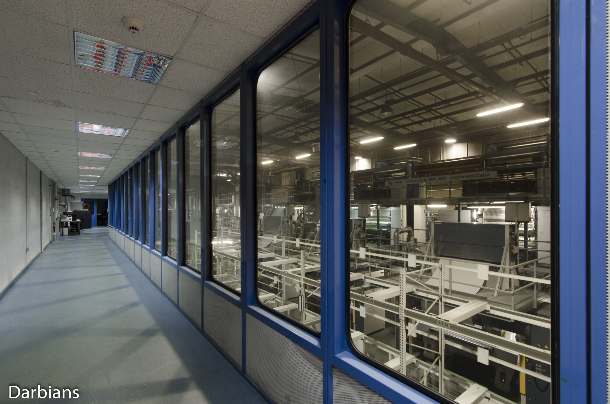 Broughton Printers Preston: The later Koenig &amp; Bauer Commander printshop.