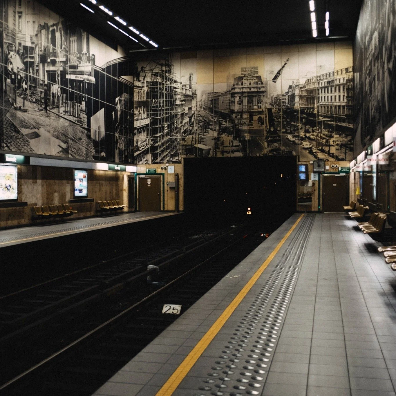 Aumale Metro Station on line 5 of the Brussels metro network. Taken on a Fuji XT3 with a 24mm Vivitar lens. #vintagelenslover #metr&ocirc; #fujifilm_xseries #metro #fujilovemag #subwayphotography #belgium🇧🇪 #belgium #brussels #brussels🇧🇪 #bruxxel
