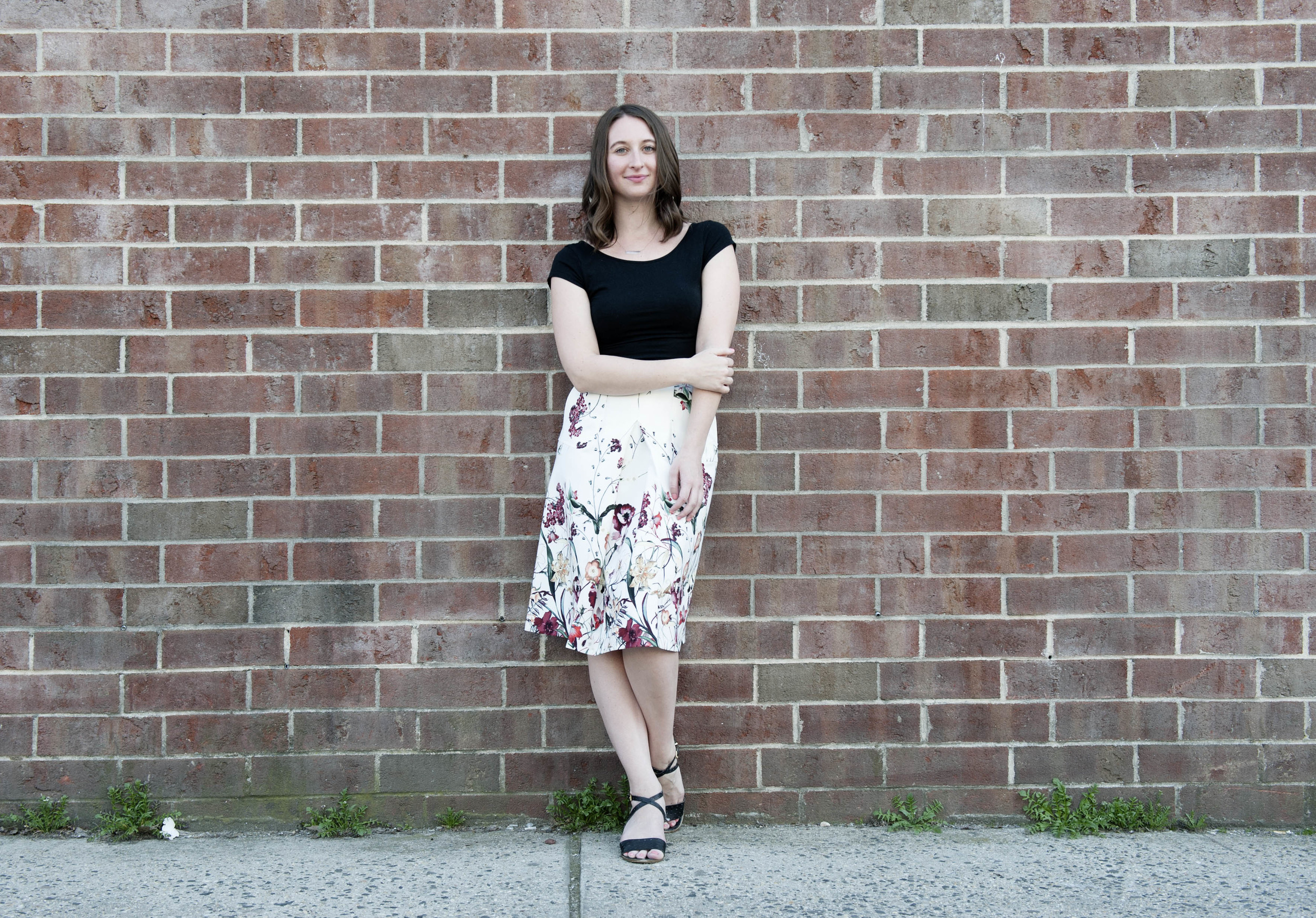 V A N E S S A G O L E M B E W S K I Features Writer, 27, Park Slope