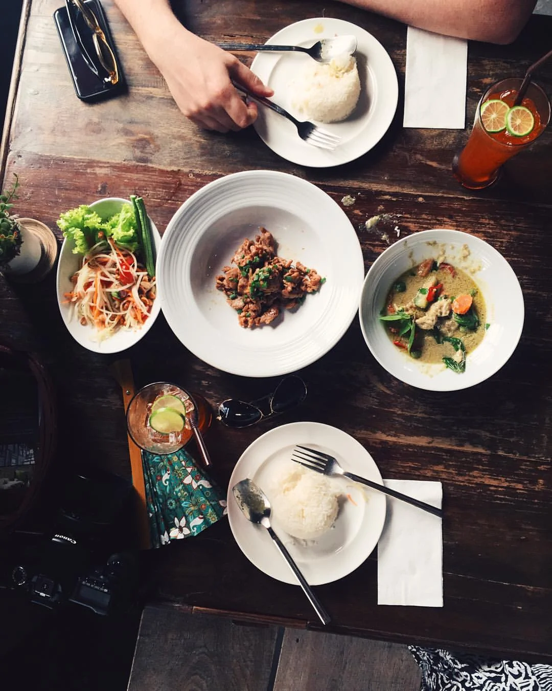 INN A DAY, BANGKOK BREAKFAST