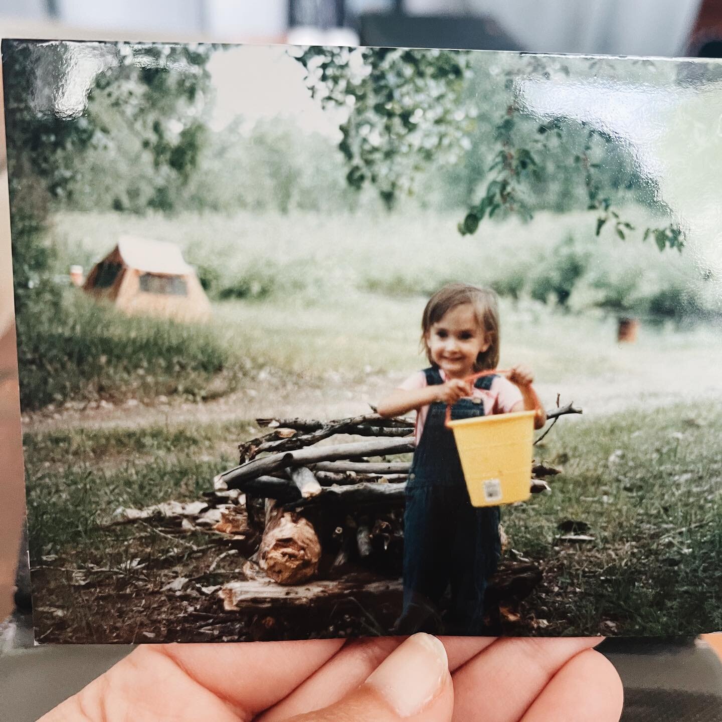 Going through photo albums and see that my love for the outdoors started young. Age 3, camping 🏕 

#throwbacktuesday #camping #1985 #nature