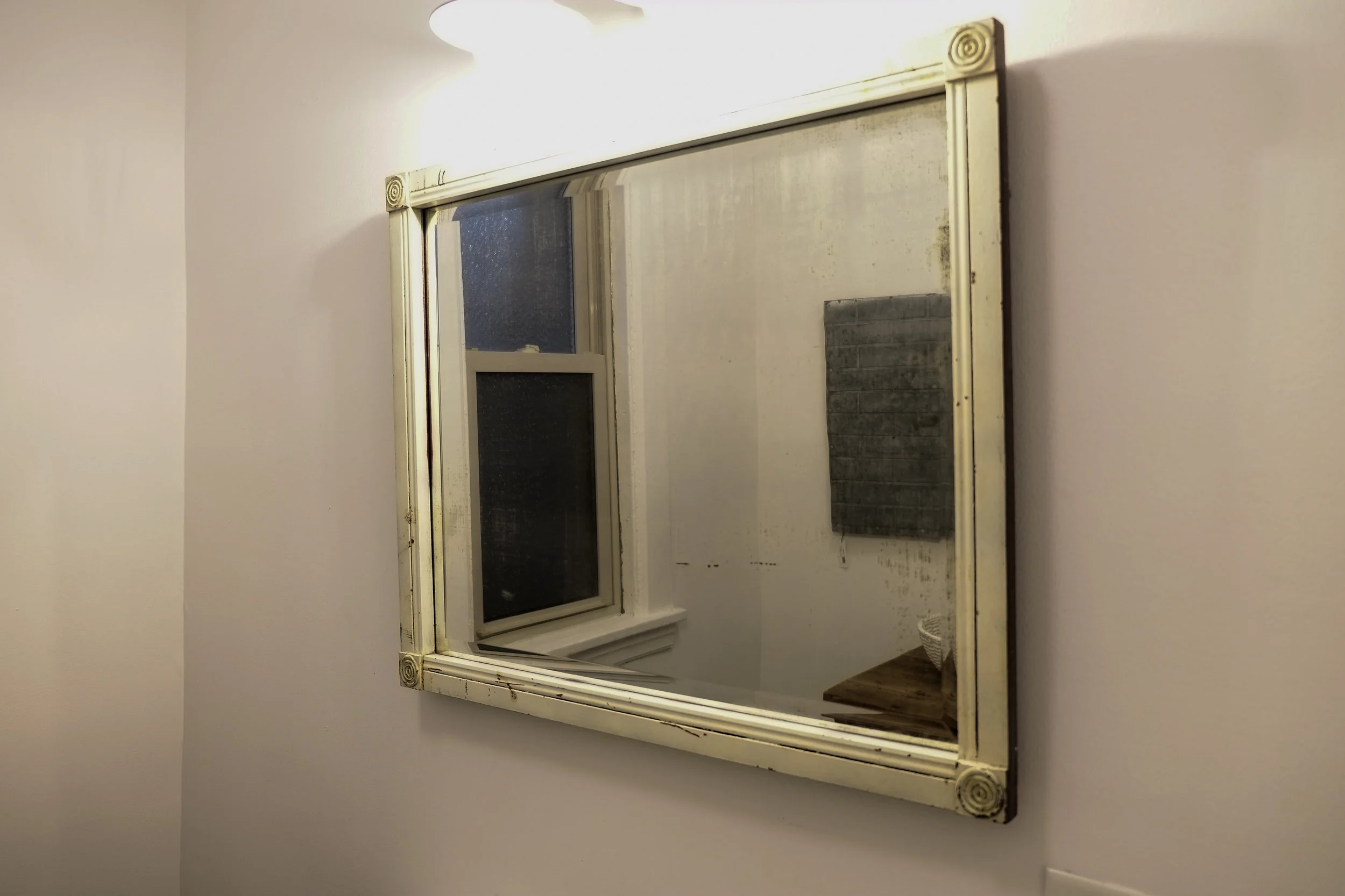 minimal mirror