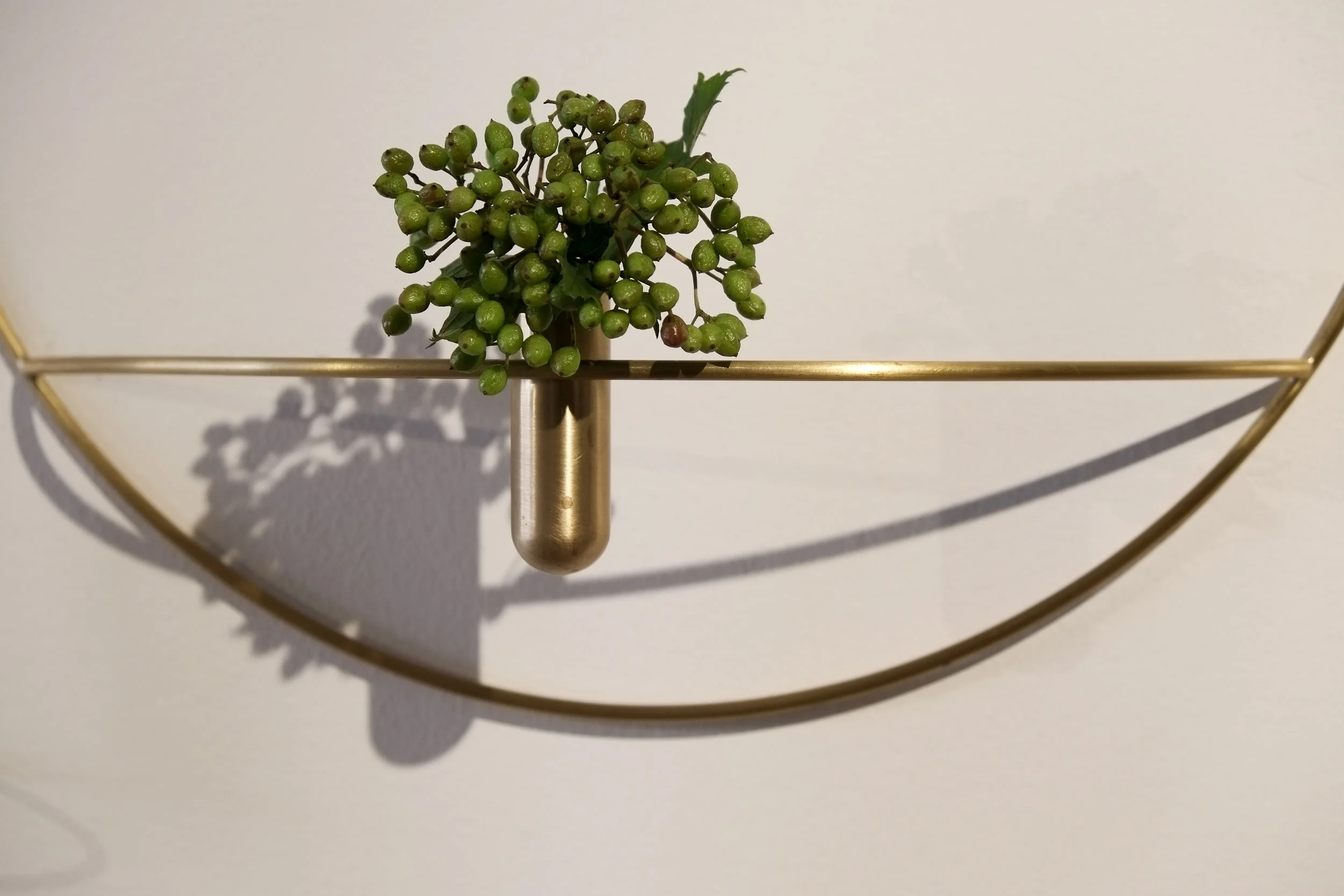 POV Circle circle vase