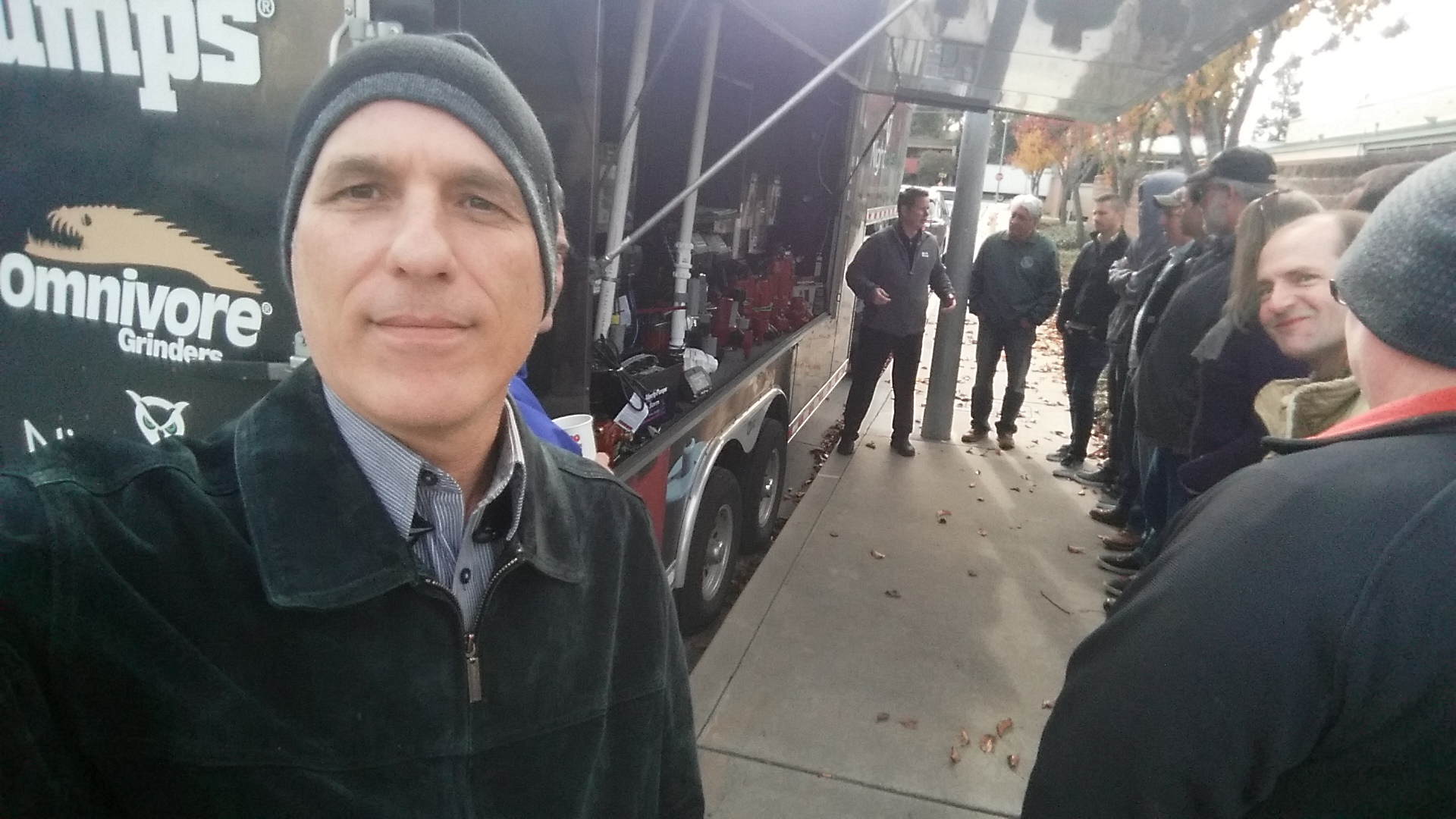 Even in the rain, customers line up to see our Liberty presentation! Jeff Atlas is a committed Delco team member, braving a rare storm season to help demonstrate the features and benefits of Liberty's pumps and accessories.