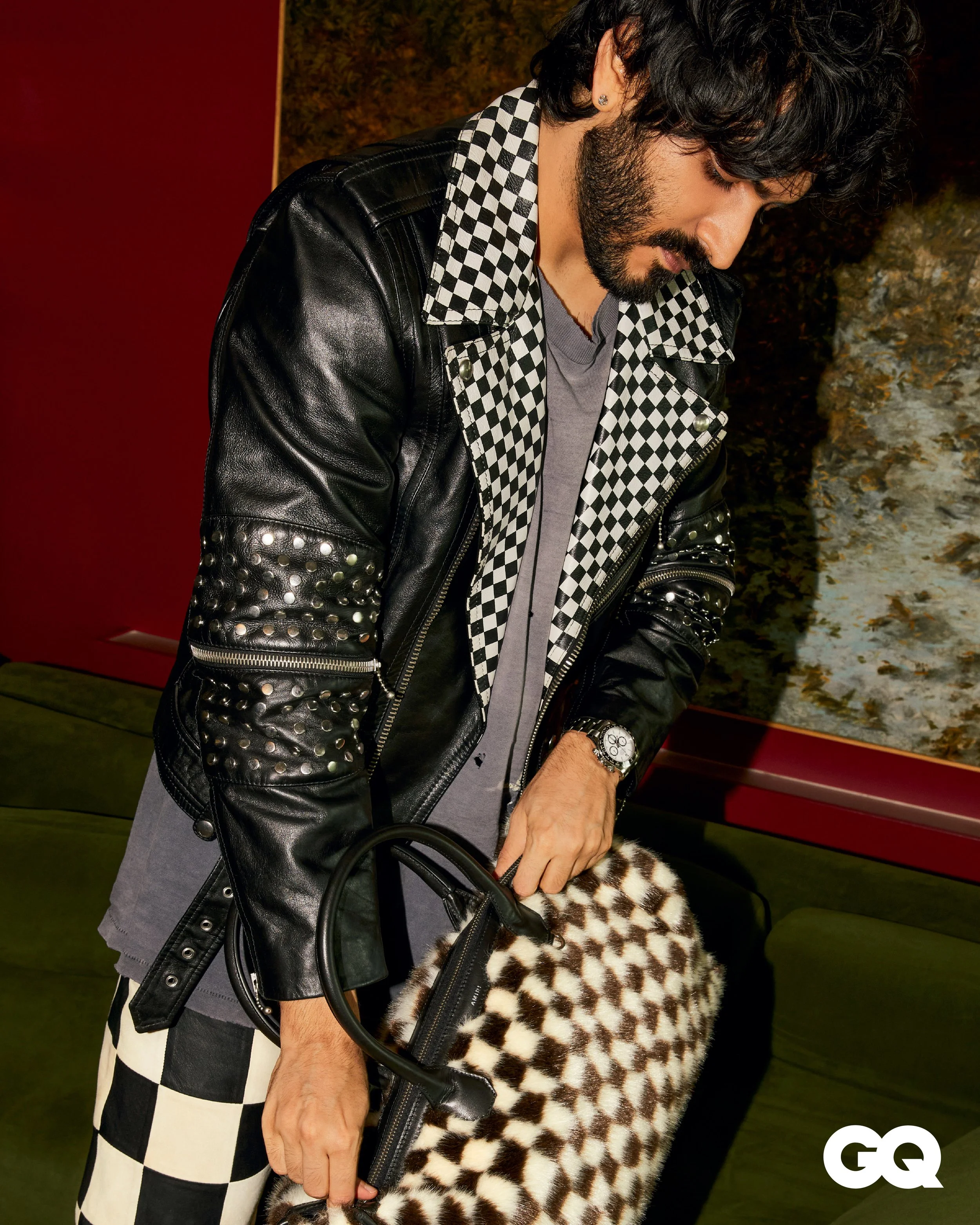 GQ_Harsh Varrdhan Kapoor_INSTA3.jpg