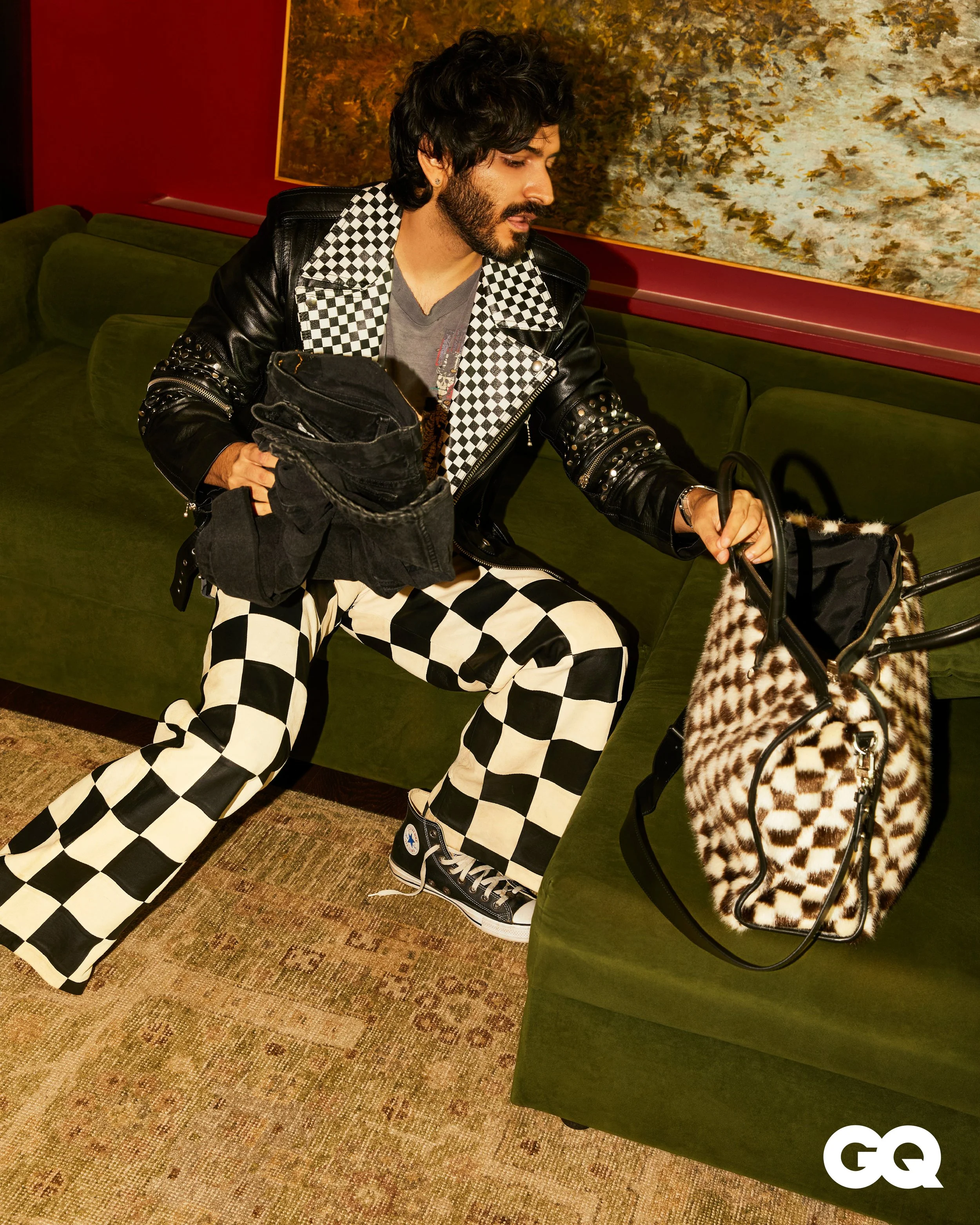 GQ_Harsh Varrdhan Kapoor_INSTA16.jpg