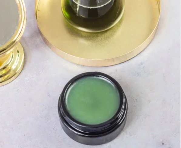 Sådan plejer du efterårstør hud holistisk