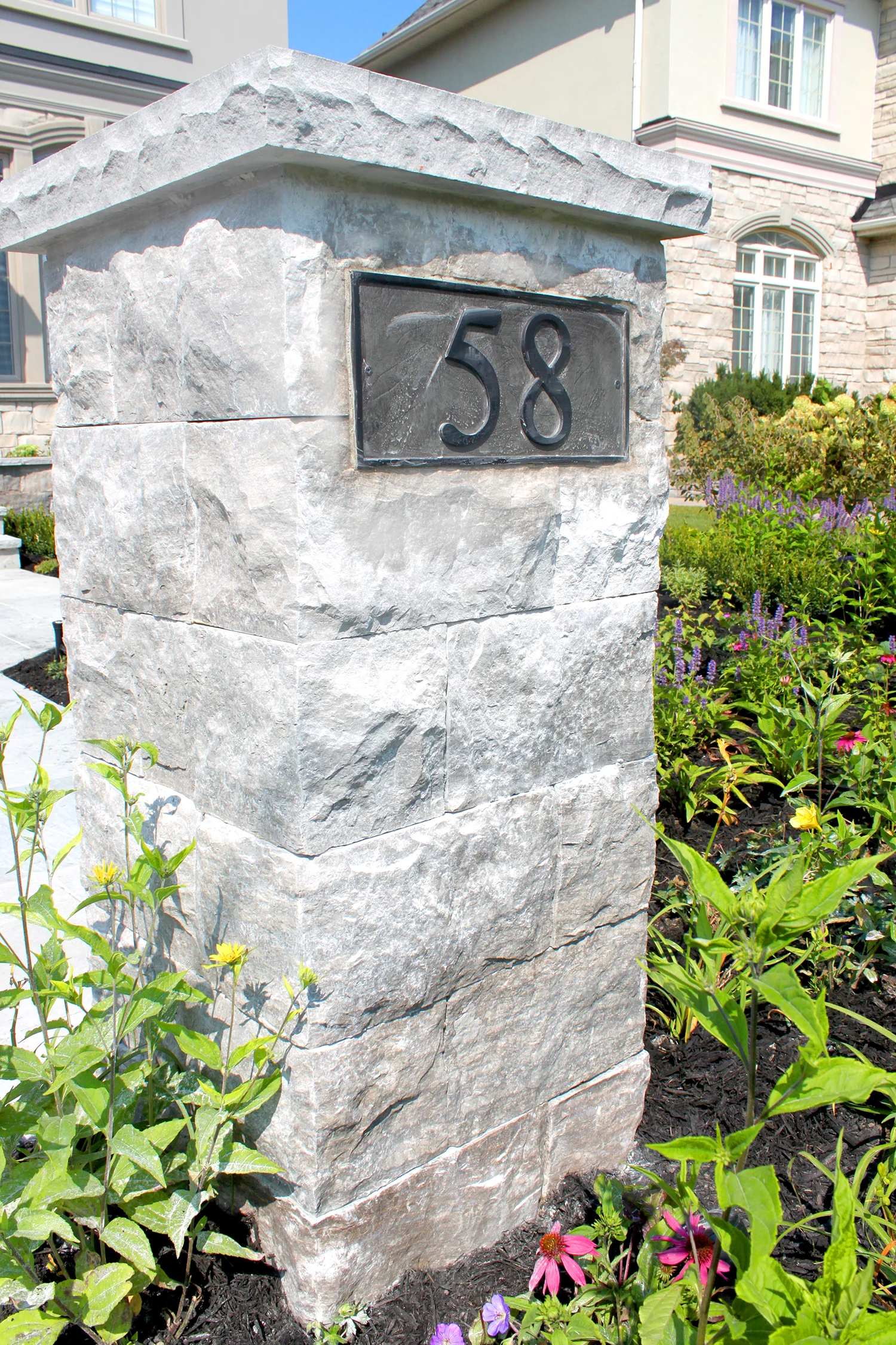 Pillar-landscaping-toronto.jpg