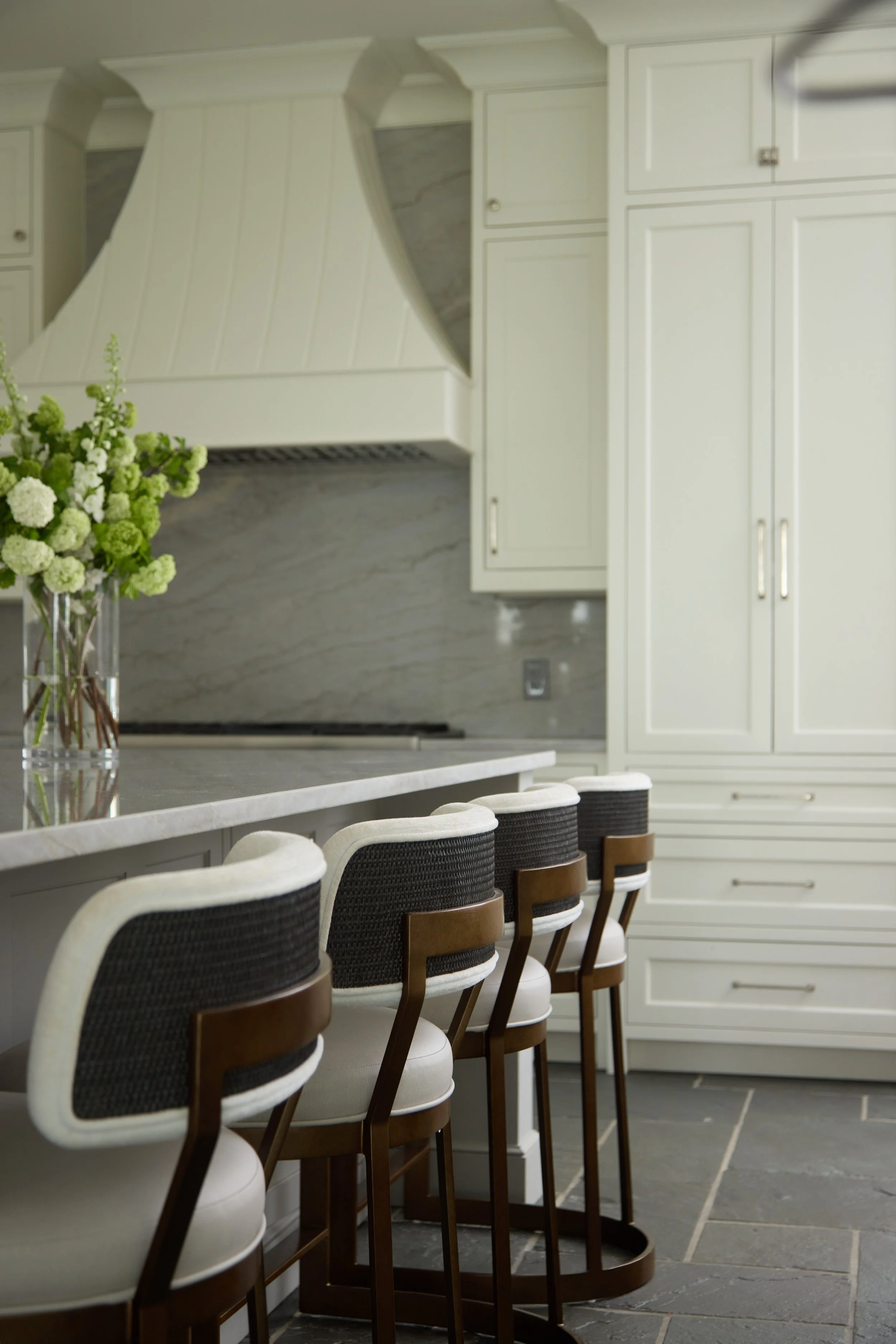 Iris &amp; Oak Interiors 