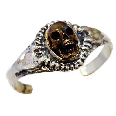 Battle Skull Bangle