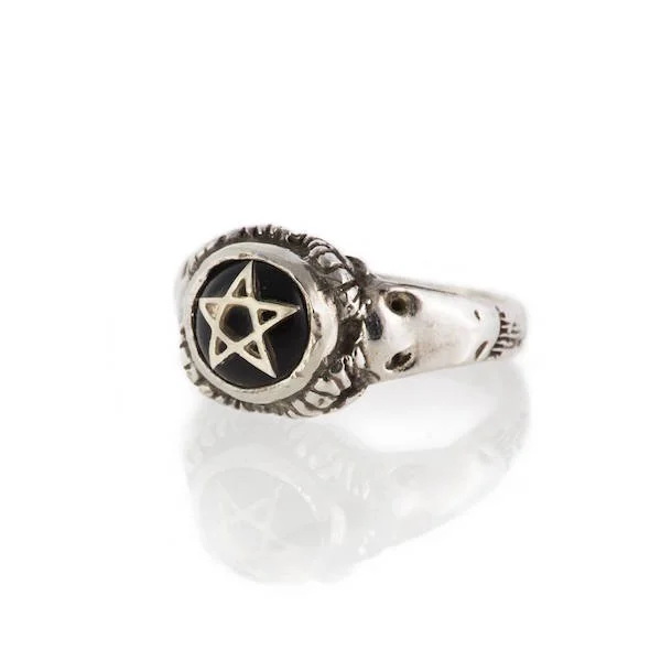Baby Devil Heart Ring - Black