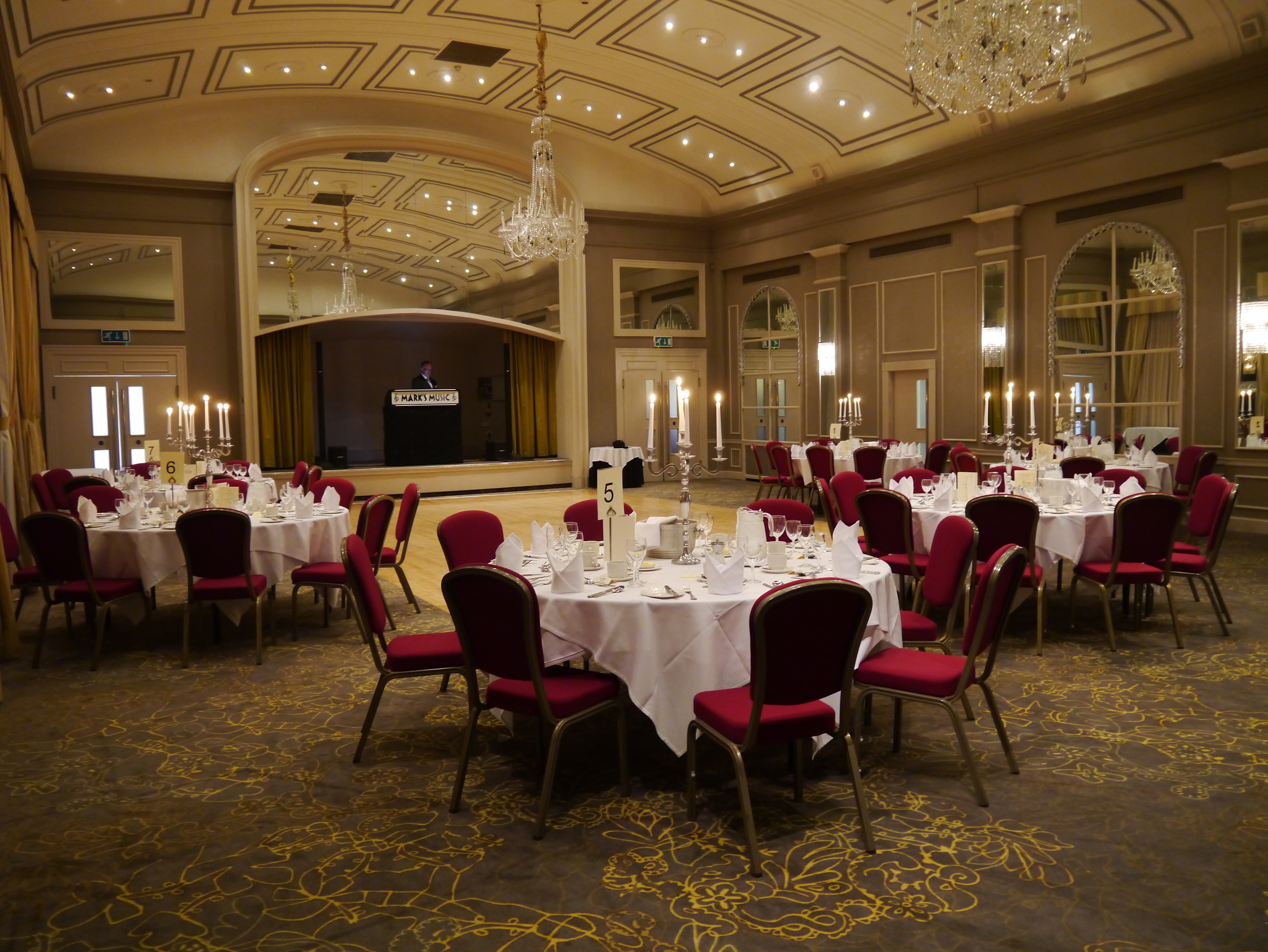 Windsor Hotel (Dance Holiday)