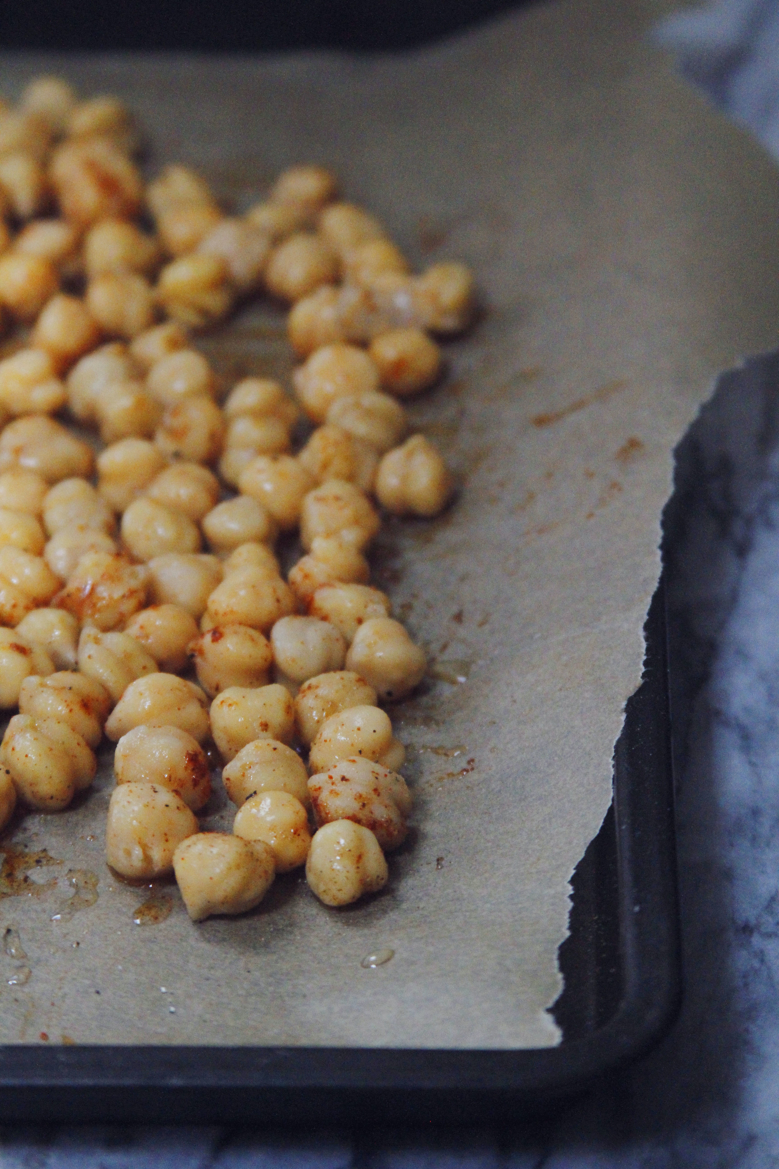 Spicy baked chickpeas // Print (Em) Shop