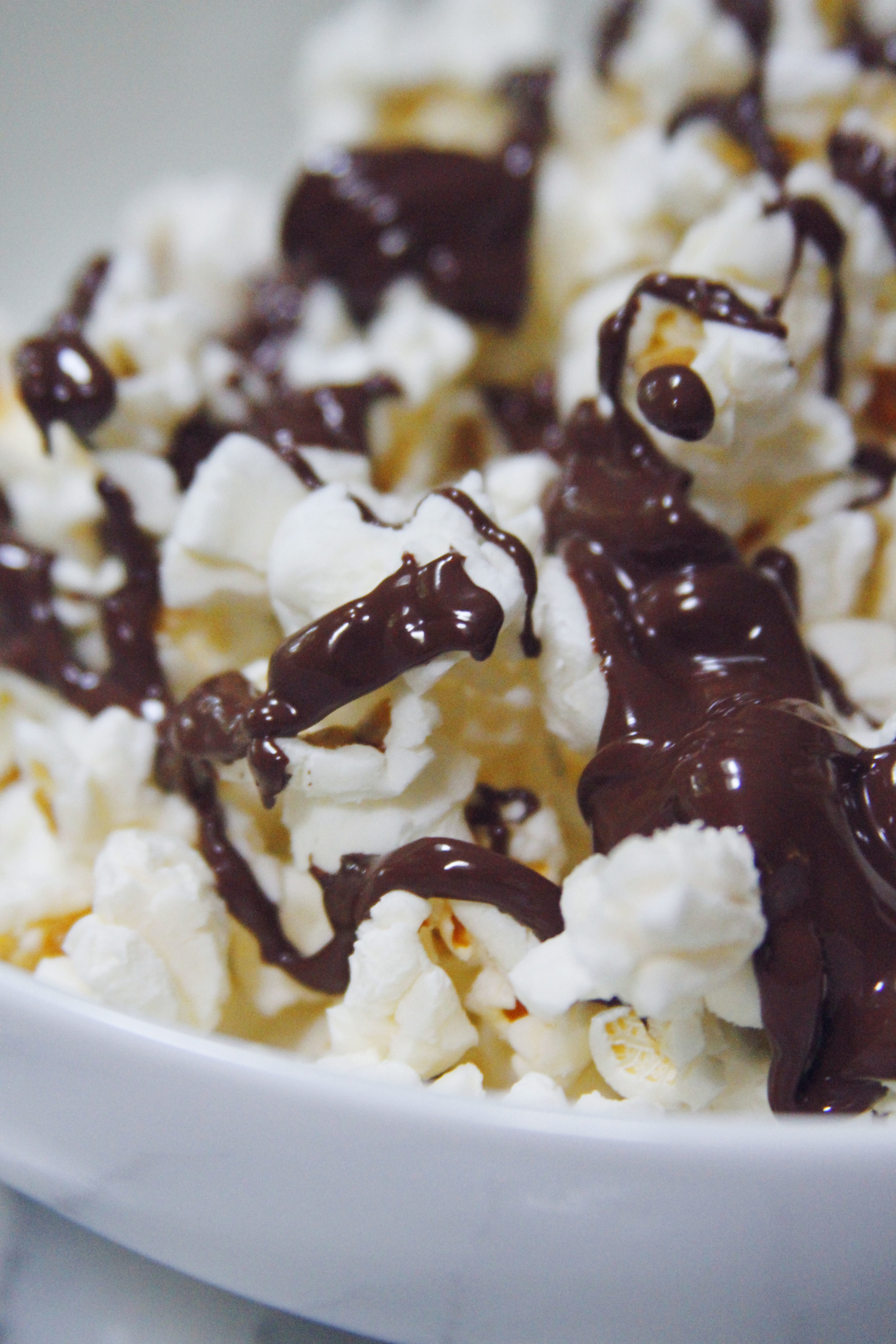 peanut chocolate popcorn // print (em) shop